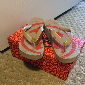 Tory Burch Beige Sandals with Gold Logo